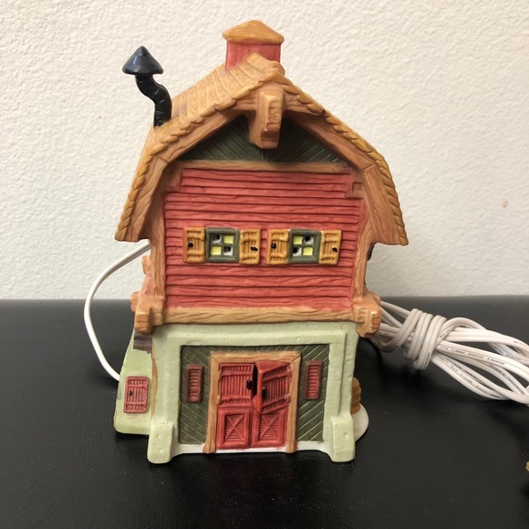 Our Town Thomas House Lighted Christmas Porcelain - Picture 5 of 15